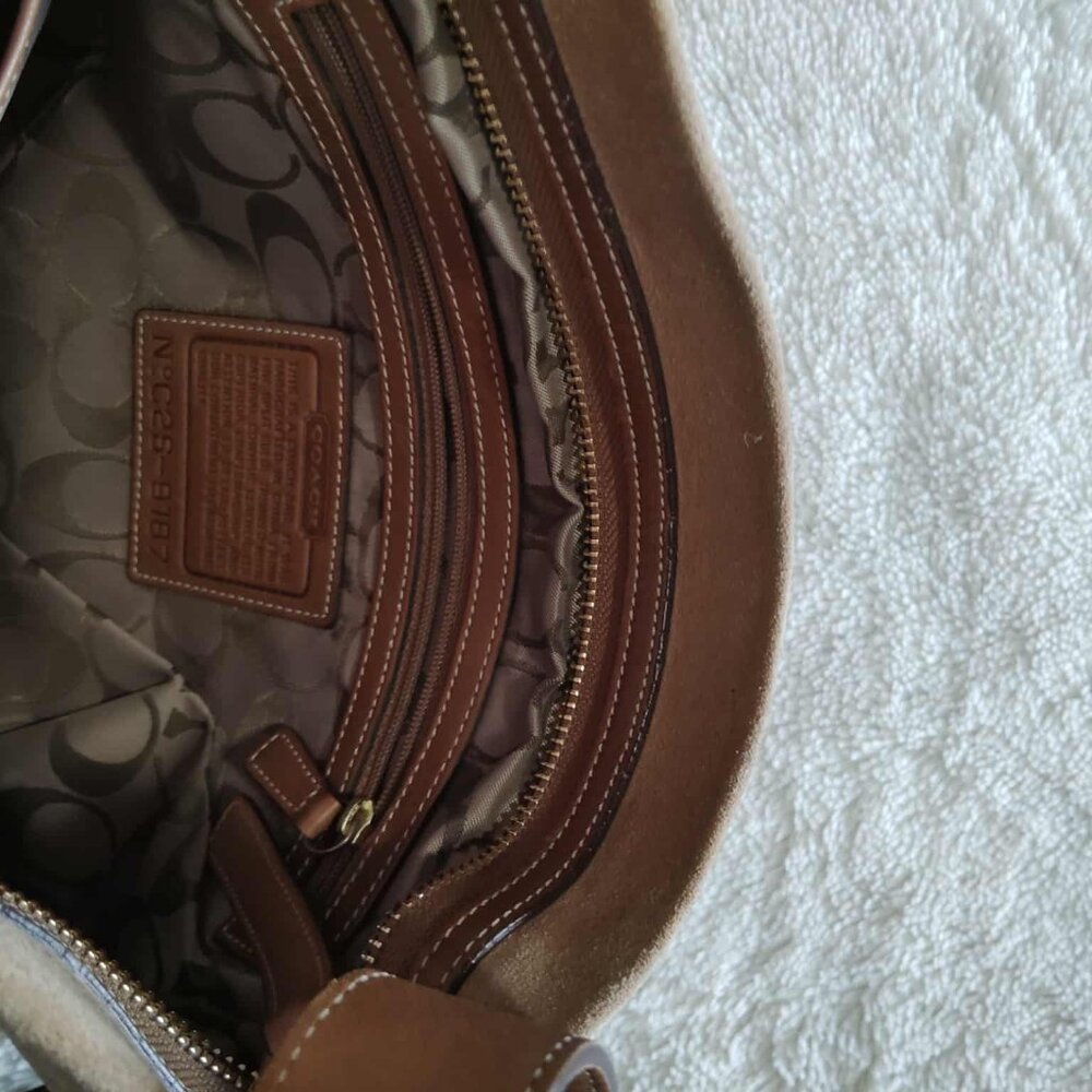 Coach shoulder bag, Used, Tan, NO: C2s-9187 - Picture 5 of 9
